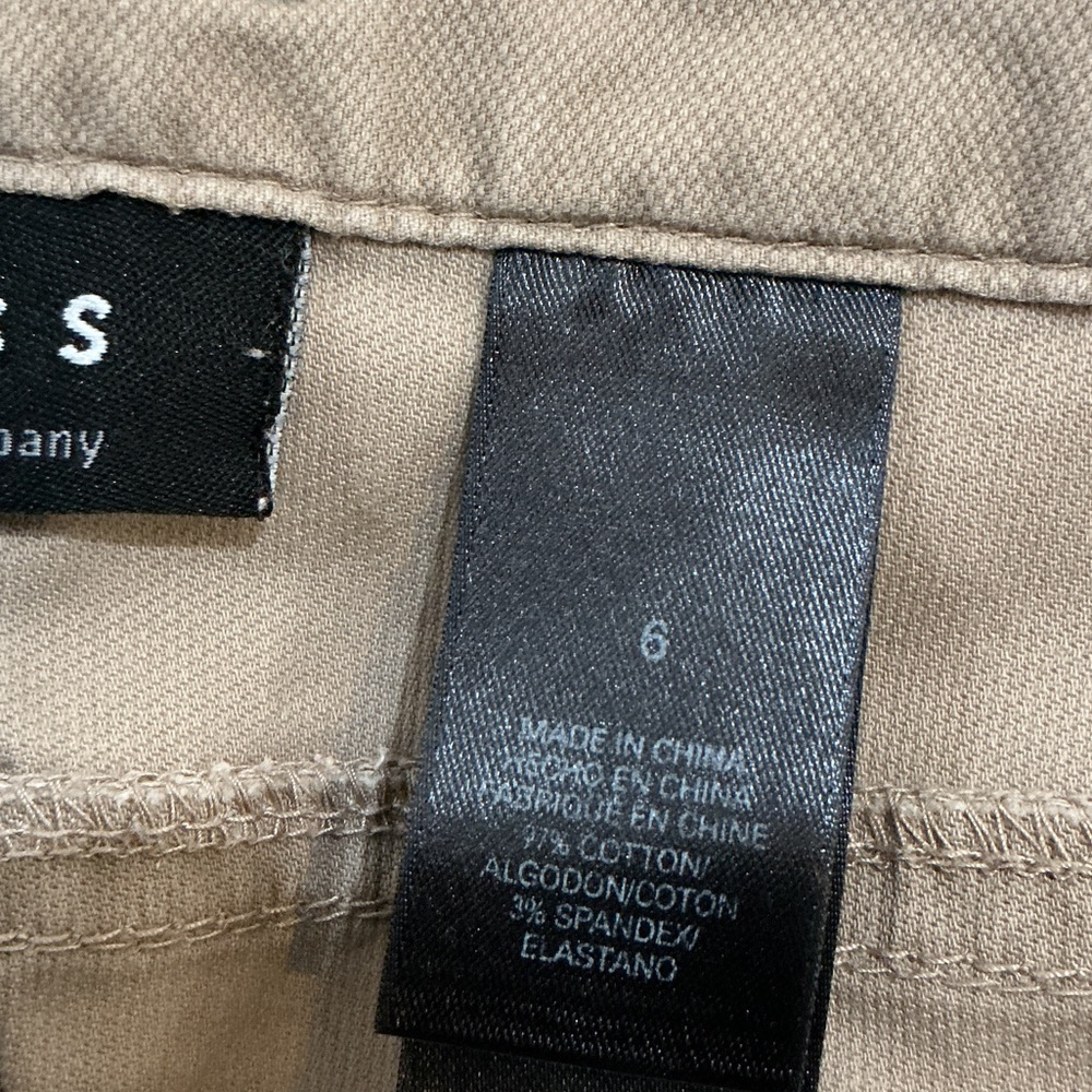 Axcess Khaki Capris with Front Patch Pockets - Picture 8 of 9